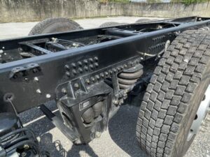 Chassis Tải thùng Hoàng Huy Dongfeng 5 chân